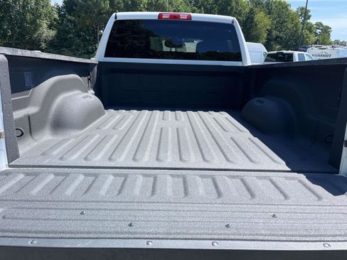 Used 2025 RAM 2500 Big Horn image 25