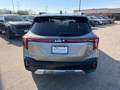 New 2026 Kia Seltos S AWD/4WD image 3