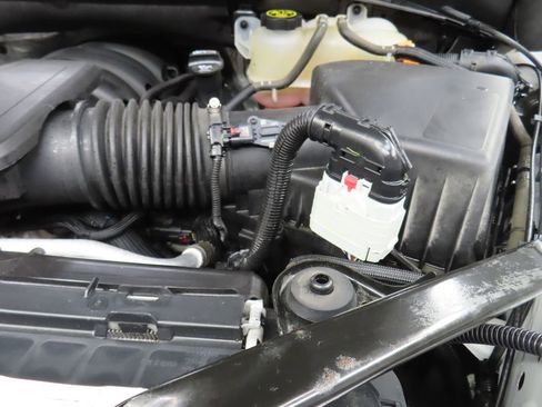 Used 2023 GMC Sierra 1500 Elevation AWD/4WD image 21