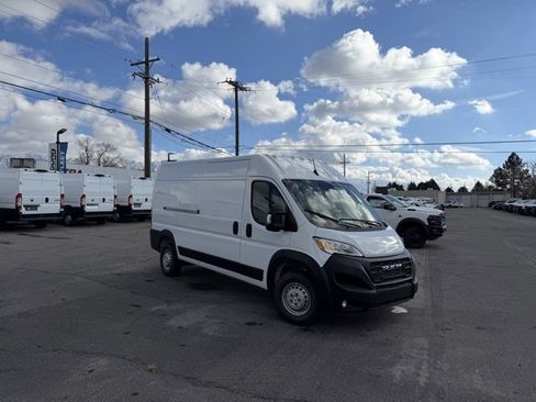 New 2026 RAM ProMaster 2500 w/ Convenience Group image 1