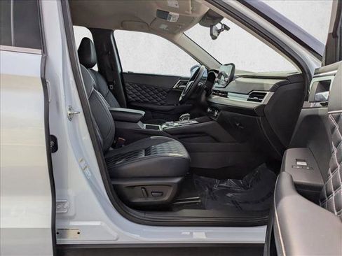 Used 2023 Mitsubishi Outlander SEL image 25