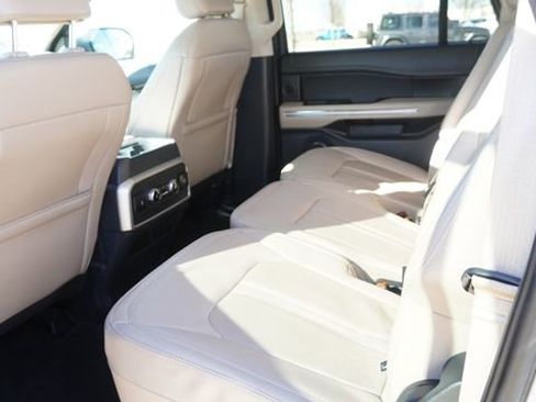 Used 2024 Ford Expedition Max Limited image 14