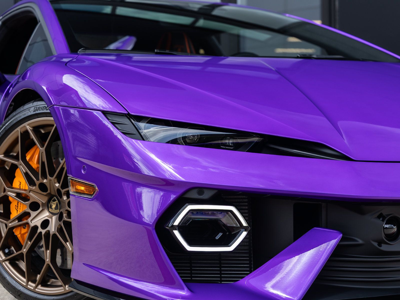 Used 2026 Lamborghini Temerario AWD/4WD image 27
