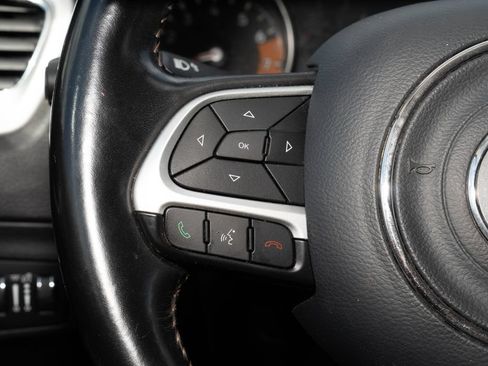 Used 2020 Jeep Compass Latitude w/ Popular Equipment Group AWD/4WD image 26