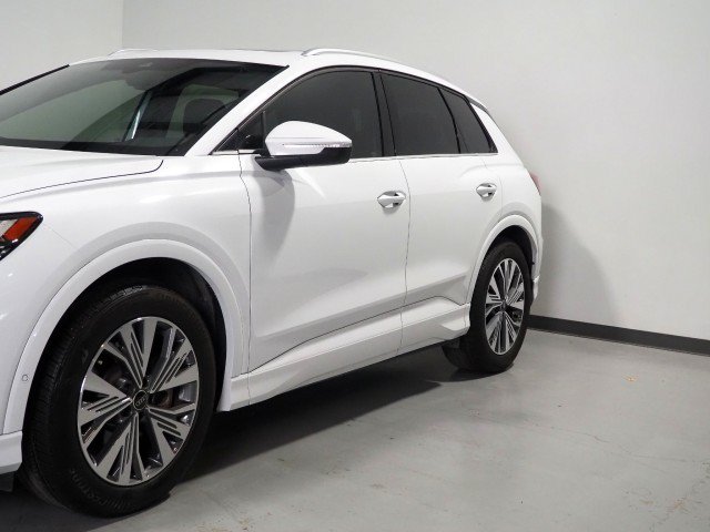 Used 2023 Audi Q4 e-tron Premium Plus w/ Premium Plus RWD image 45