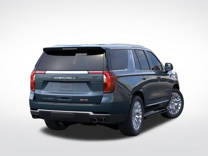 New 2026 GMC Yukon Denali w/ Sun & Power Step Package