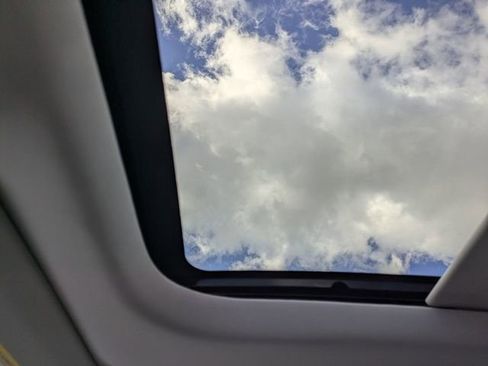 New 2025 Ford Escape SE w/ PHEV Premium Package image 26