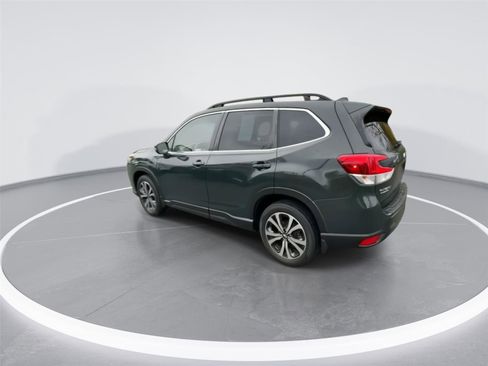 Used 2022 Subaru Forester Limited image 6