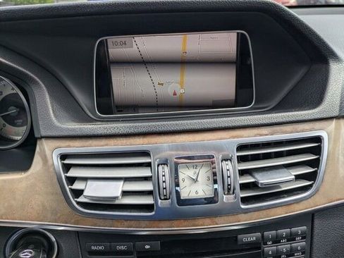 Used 2014 Mercedes-Benz E 350 Sedan image 26