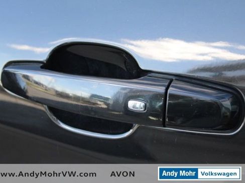 Used 2021 Chevrolet Equinox LT FWD image 12