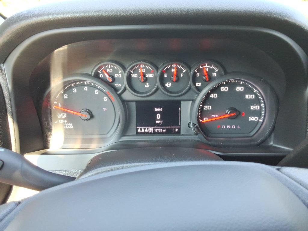 Certified 2025 Chevrolet Silverado 1500 Custom AWD/4WD image 29