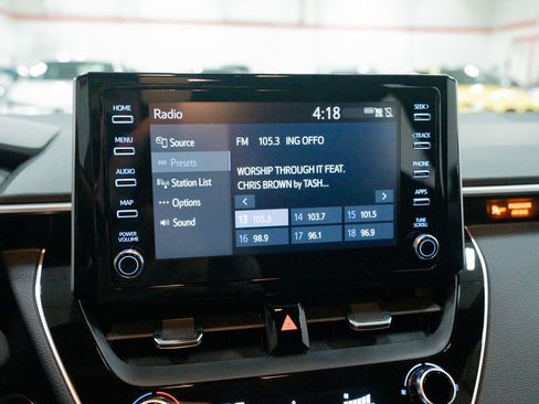 Used 2019 Toyota Corolla SE image 32