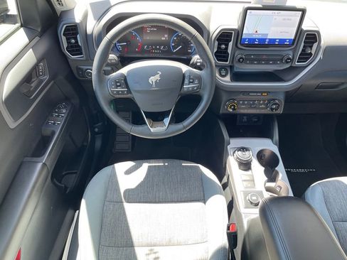 Used 2021 Ford Bronco Sport Big Bend w/ Big Bend Package AWD/4WD image 2