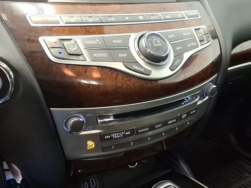 Used 2019 INFINITI QX60 Luxe w/ Sensory Package AWD/4WD image 17