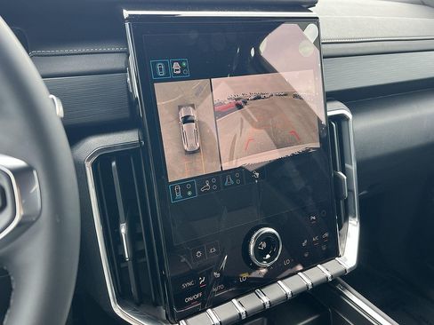 New 2026 GMC Acadia Elevation FWD image 19