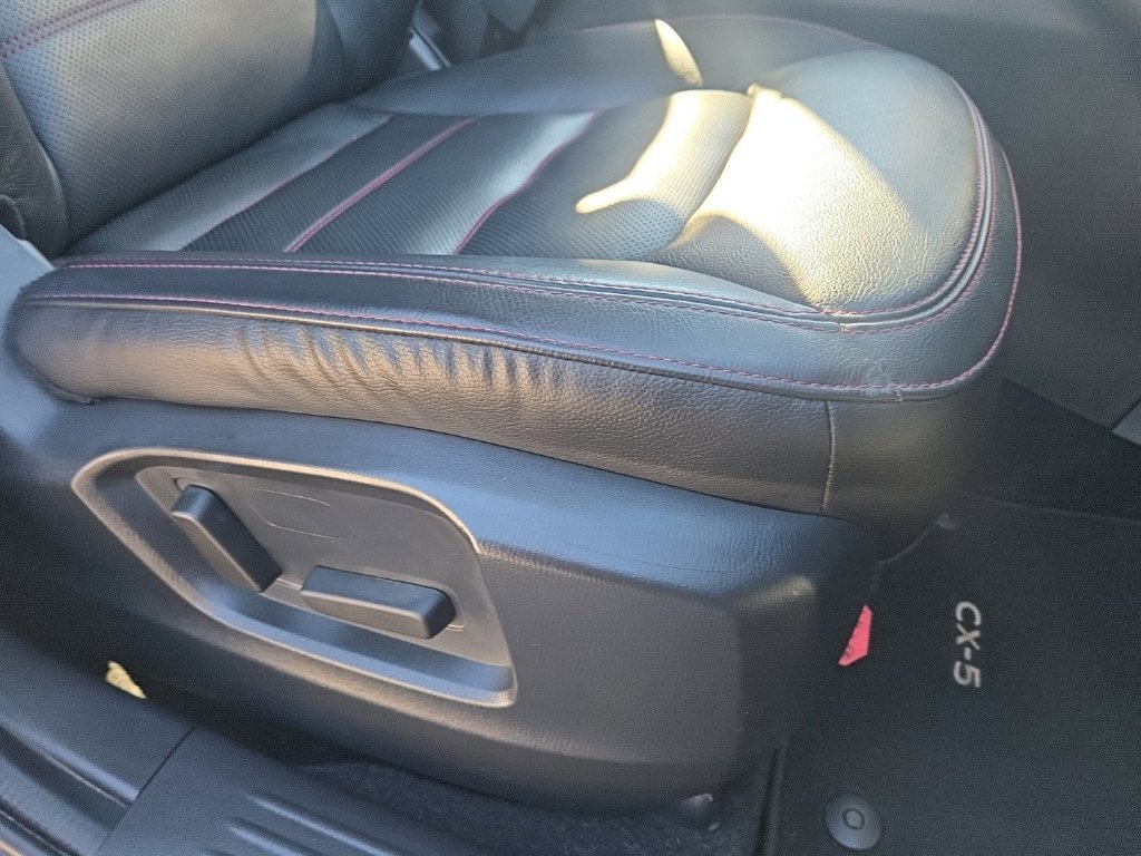 Used 2025 MAZDA CX-5 Carbon Edition AWD/4WD image 18