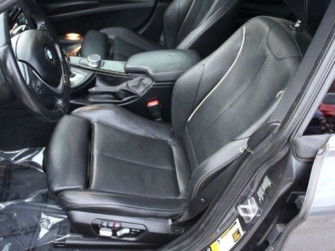 Used 2017 BMW 340i Gran Turismo xDrive 340i xDrive Gran Turismo image 14