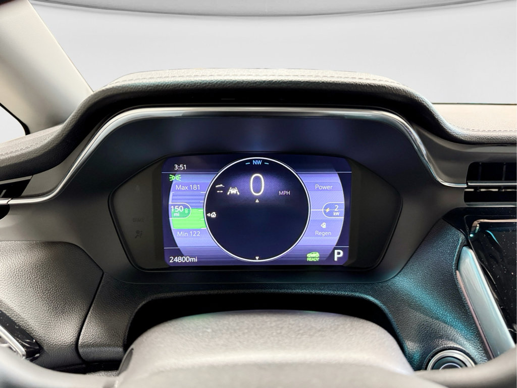 Used 2023 Chevrolet Bolt LT w/ Infotainment Package FWD image 10