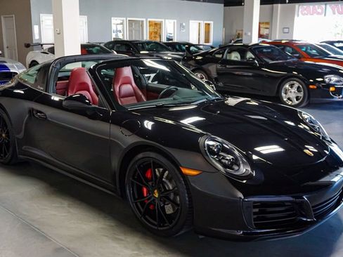 Used 2019 Porsche 911 Targa 4S image 41
