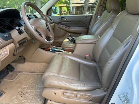 Used 2005 Acura MDX Touring AWD/4WD image 16