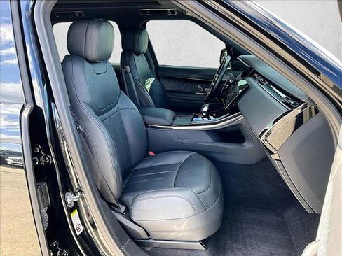 Used 2024 Land Rover Range Rover Sport Dynamic SE image 9