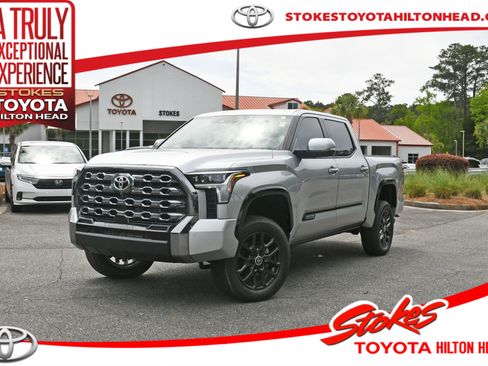 Used 2024 Toyota Tundra Platinum AWD/4WD image 1