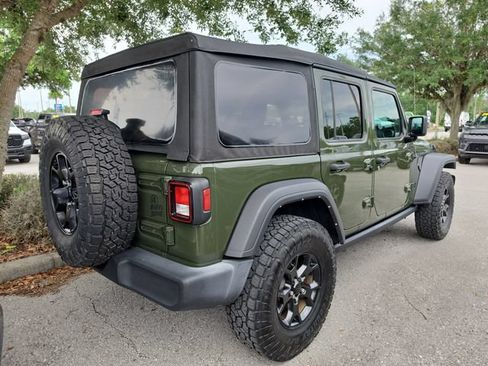 Used 2022 Jeep Wrangler Unlimited Sport AWD/4WD image 3
