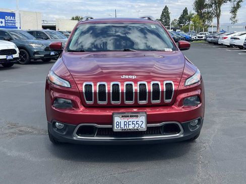 Used 2017 Jeep Cherokee Limited w/ Luxury Group image 29