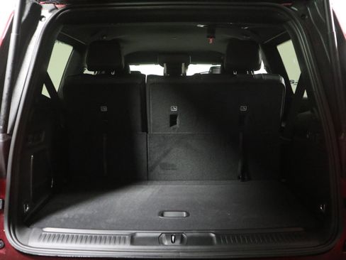 New 2026 Jeep Grand Wagoneer 4WD image 8