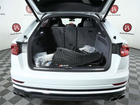 Used 2023 Audi SQ8 Prestige w/ Prestige Package image 10