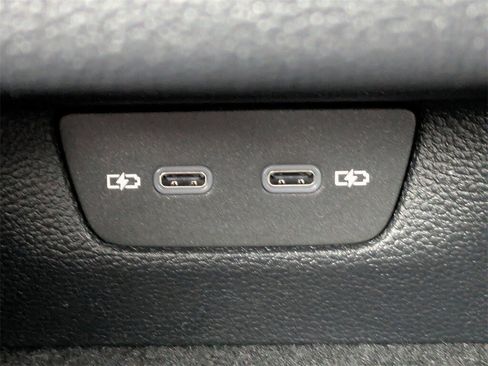 New 2026 Volkswagen GTI SE image 17