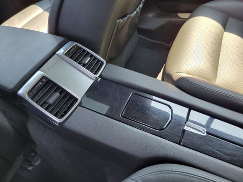 Used 2012 Porsche Panamera 4 AWD/4WD image 29