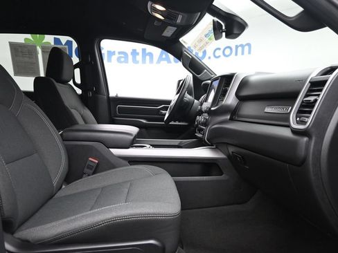 Used 2023 RAM 1500 Big Horn AWD/4WD image 9