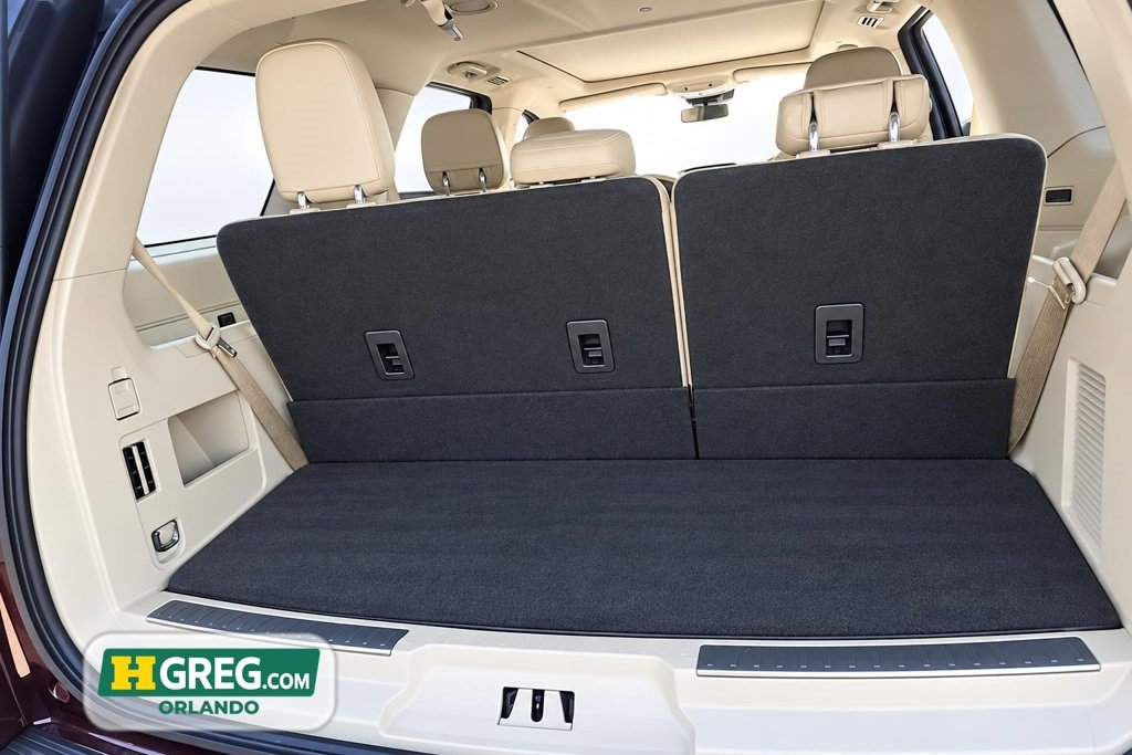 Used 2020 Lincoln Navigator Reserve w/ Luxury Package AWD/4WD image 13