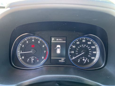 Used 2023 Hyundai Kona SEL image 15