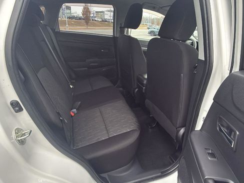 Used 2020 Mitsubishi Outlander Sport ES image 20