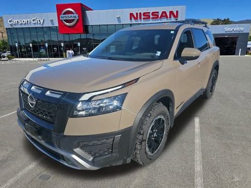 Used 2024 Nissan Pathfinder Rock Creek image 3