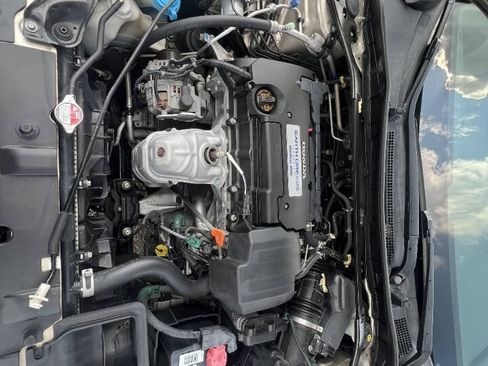 Used 2013 Honda Accord EX-L image 19