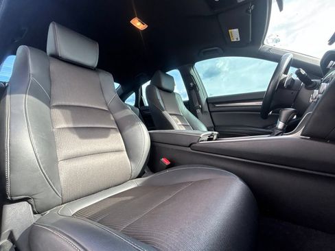 Used 2022 Honda Accord Sport image 25
