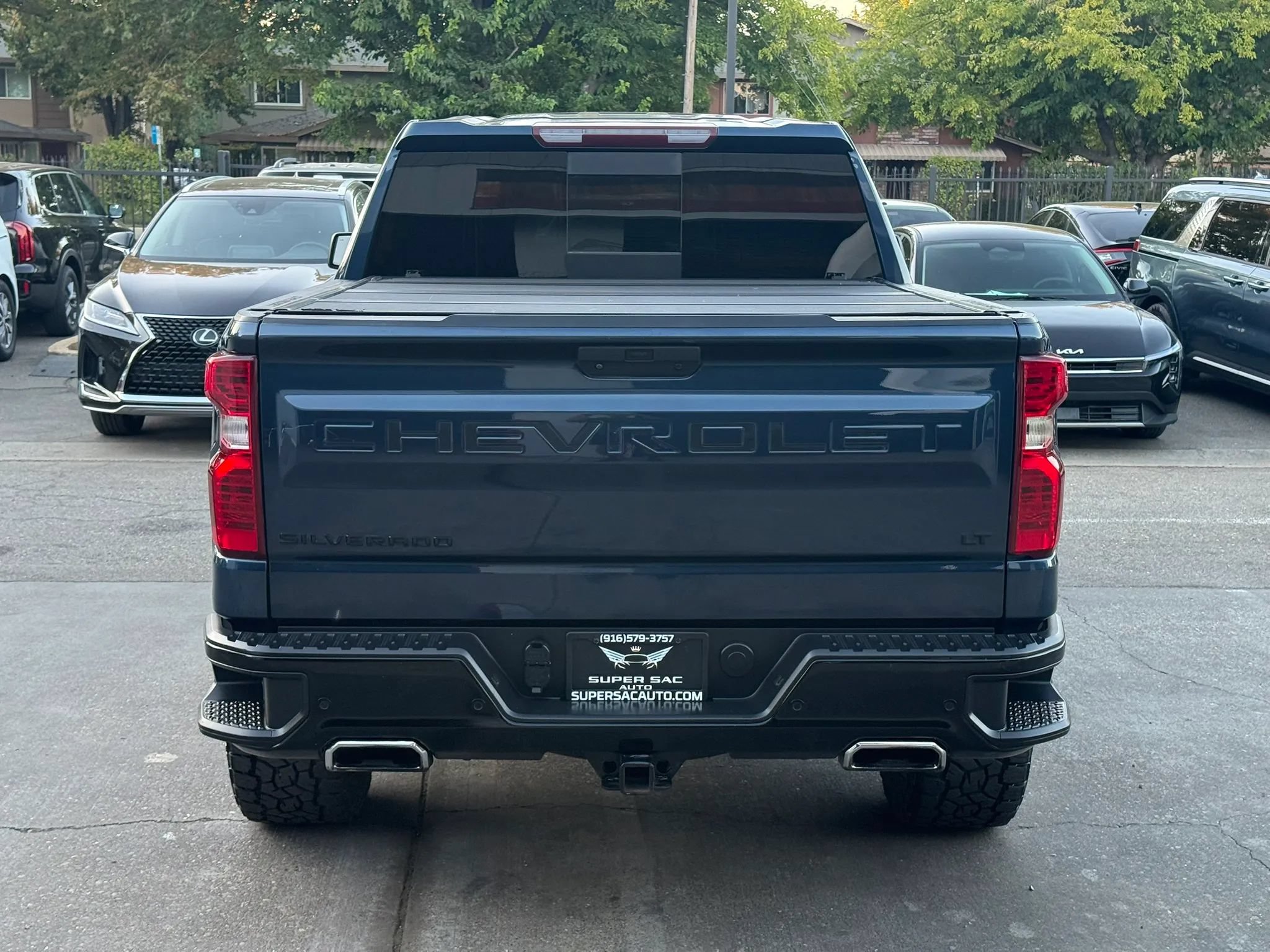 Used 2020 Chevrolet Silverado 1500 LT Trail Boss AWD/4WD image 5