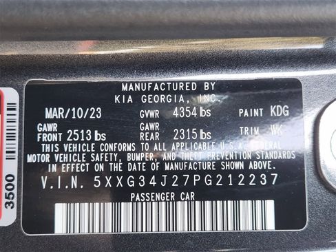 Used 2023 Kia K5 EX image 32