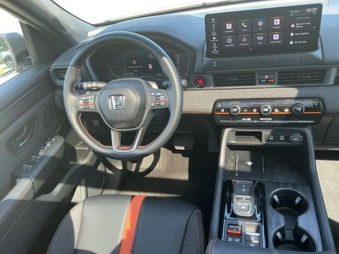 Used 2026 Honda Passport TrailSport image 11