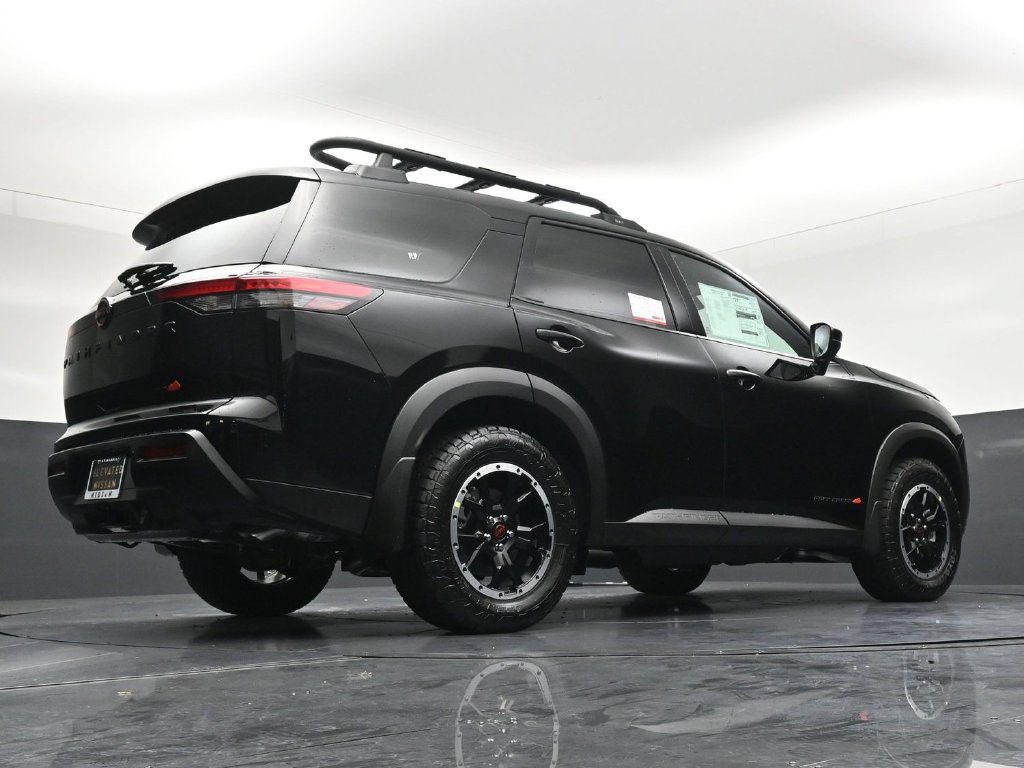 New 2026 Nissan Pathfinder Rock Creek w/ Rock Creek Premium Package AWD/4WD image 30