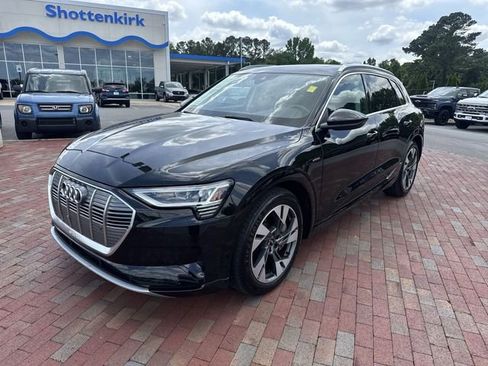 Used 2021 Audi e-tron Premium w/ Towing Package AWD/4WD image 1