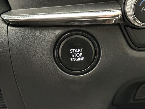 Used 2023 MAZDA CX-30 AWD 2.5 S w/ Premium Package image 22