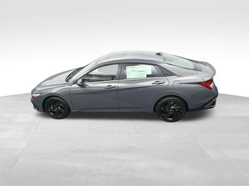 New 2026 Hyundai Elantra SEL Sport image 25