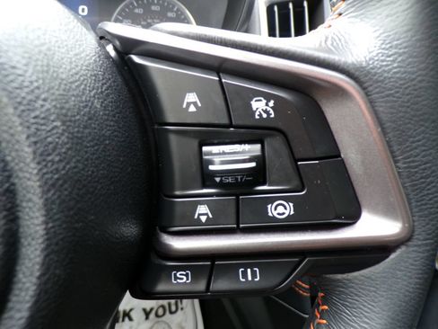 Used 2023 Subaru Crosstrek 2.5i Limited AWD/4WD image 32
