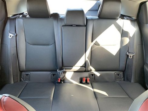 Certified 2025 Toyota Prius Plug-In Hybrid image 31