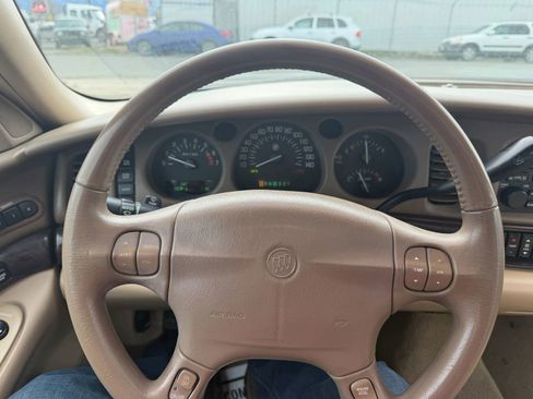 Used 2004 Buick Le Sabre Limited w/ Celebration Edition Package image 29