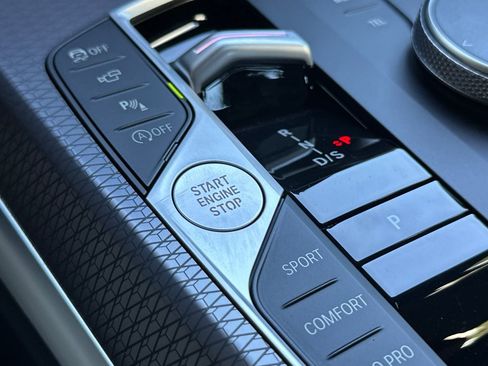 Certified 2025 BMW M440i w/ Premium Package image 19